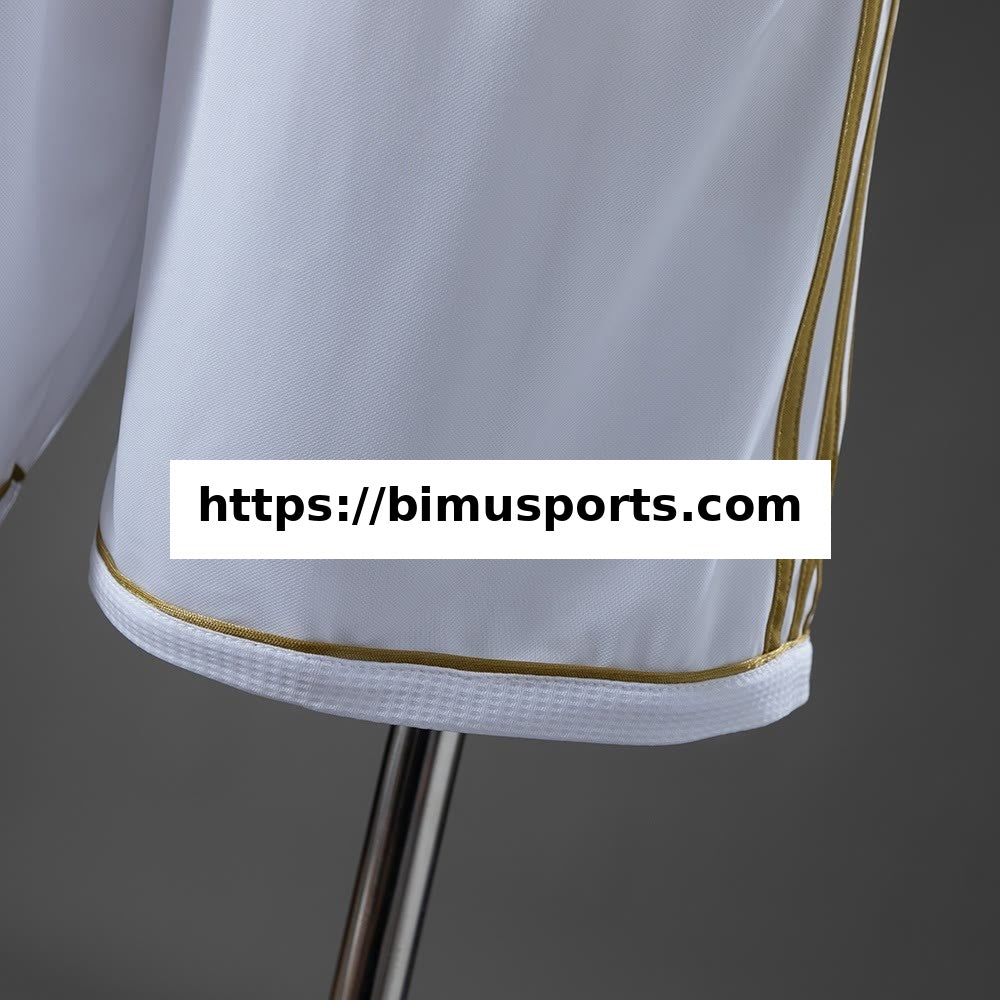 Camisola Real Madrid 11/12 Principal Retro Calções