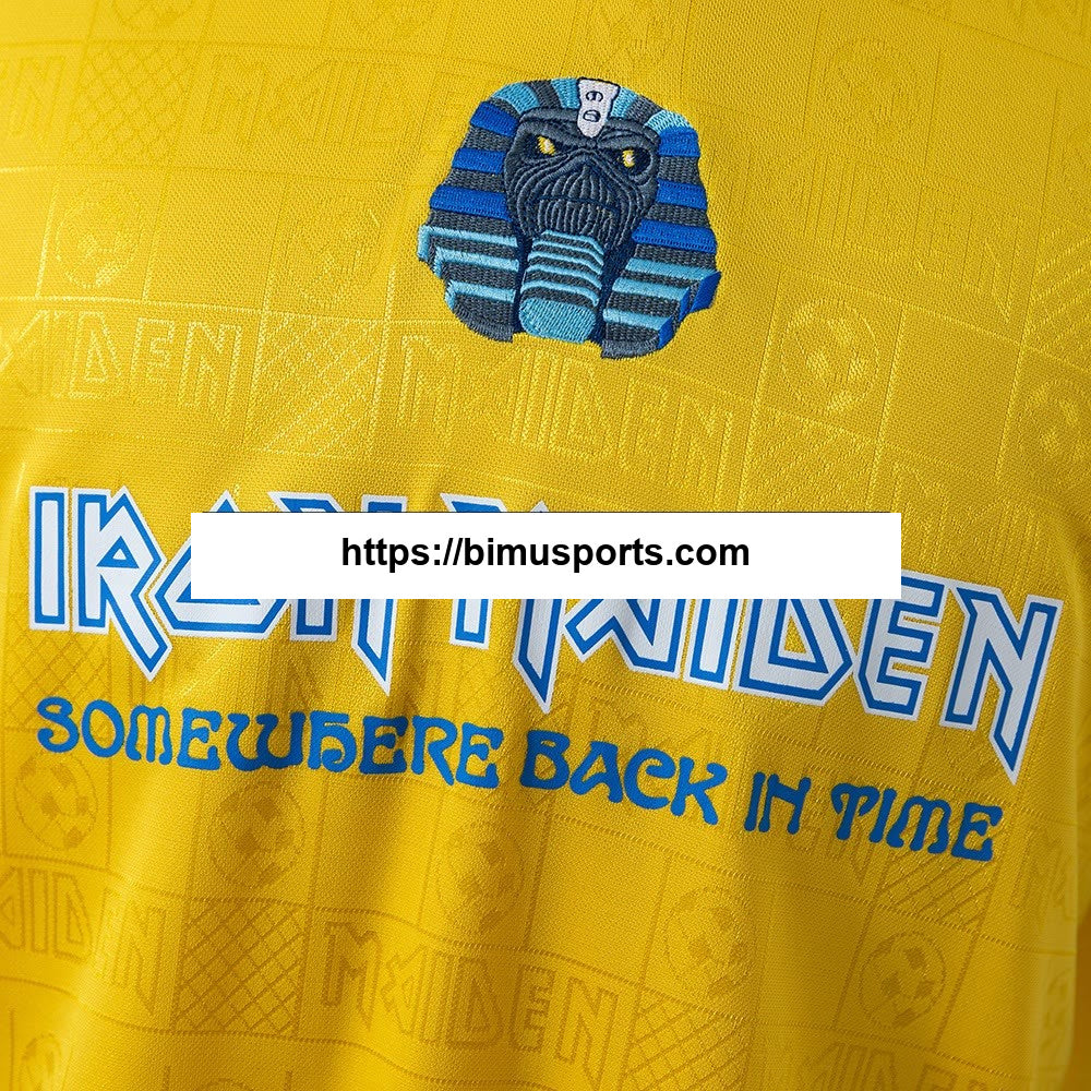 Camisola Iron Maiden x West Ham United 20/08 amarela retrô