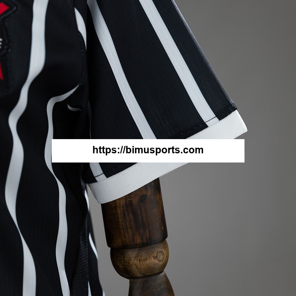 Camisola 26/27 Principal Feminina do Corinthians