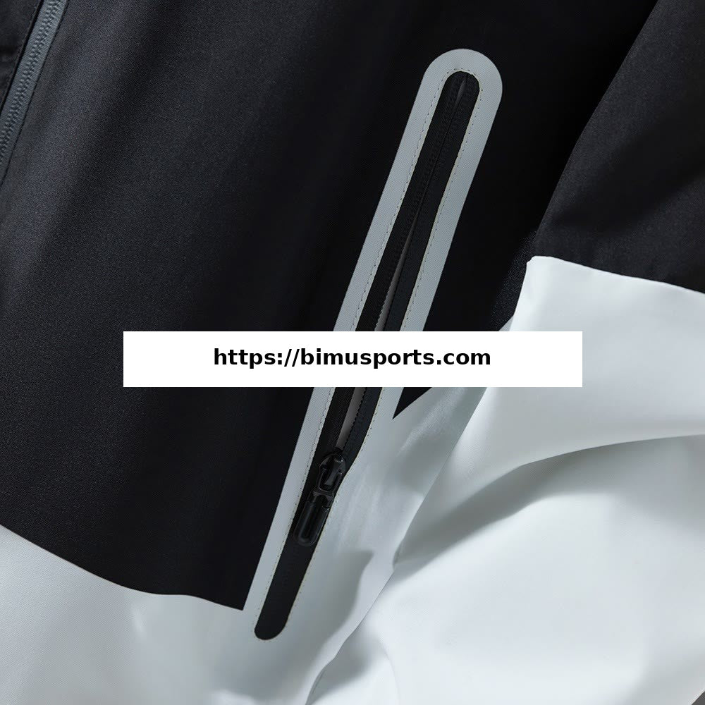 Camisola Real Betis Corta-vento - Preto e Branco