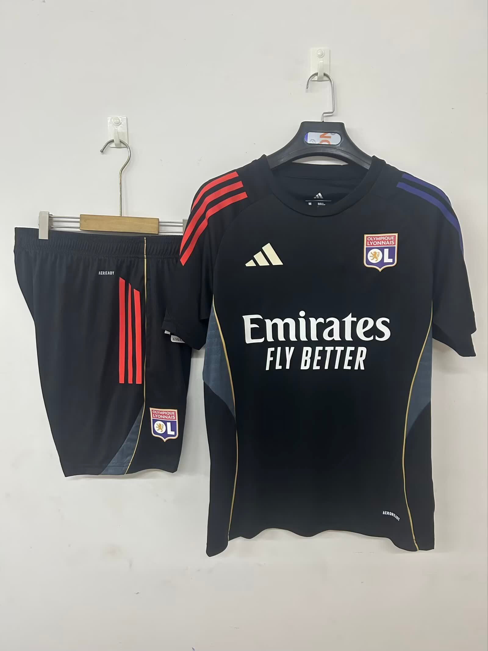 Camisola de treino 25/26 Lyon preta