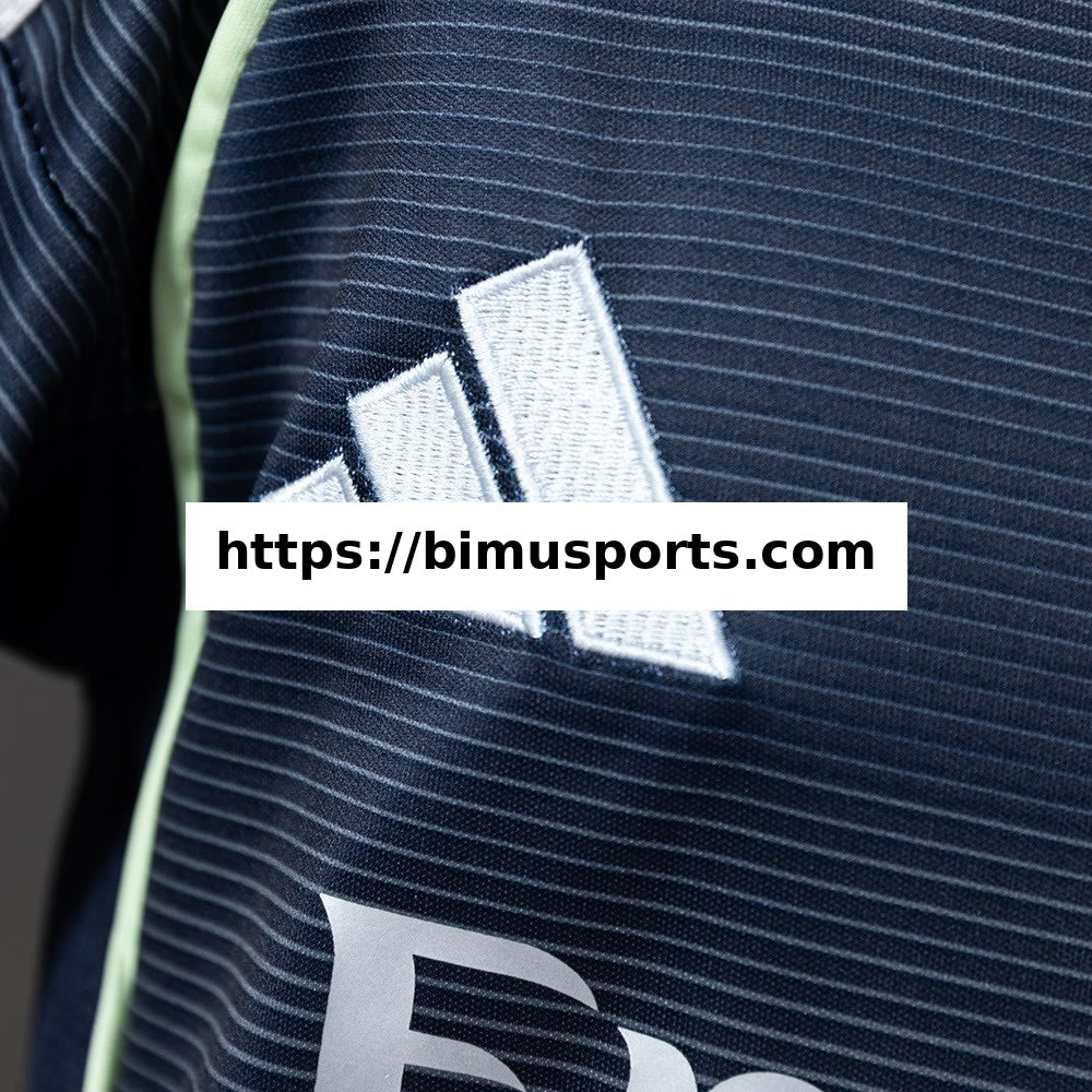 Camisola Real Madrid 25/26 Alternativa Infantil