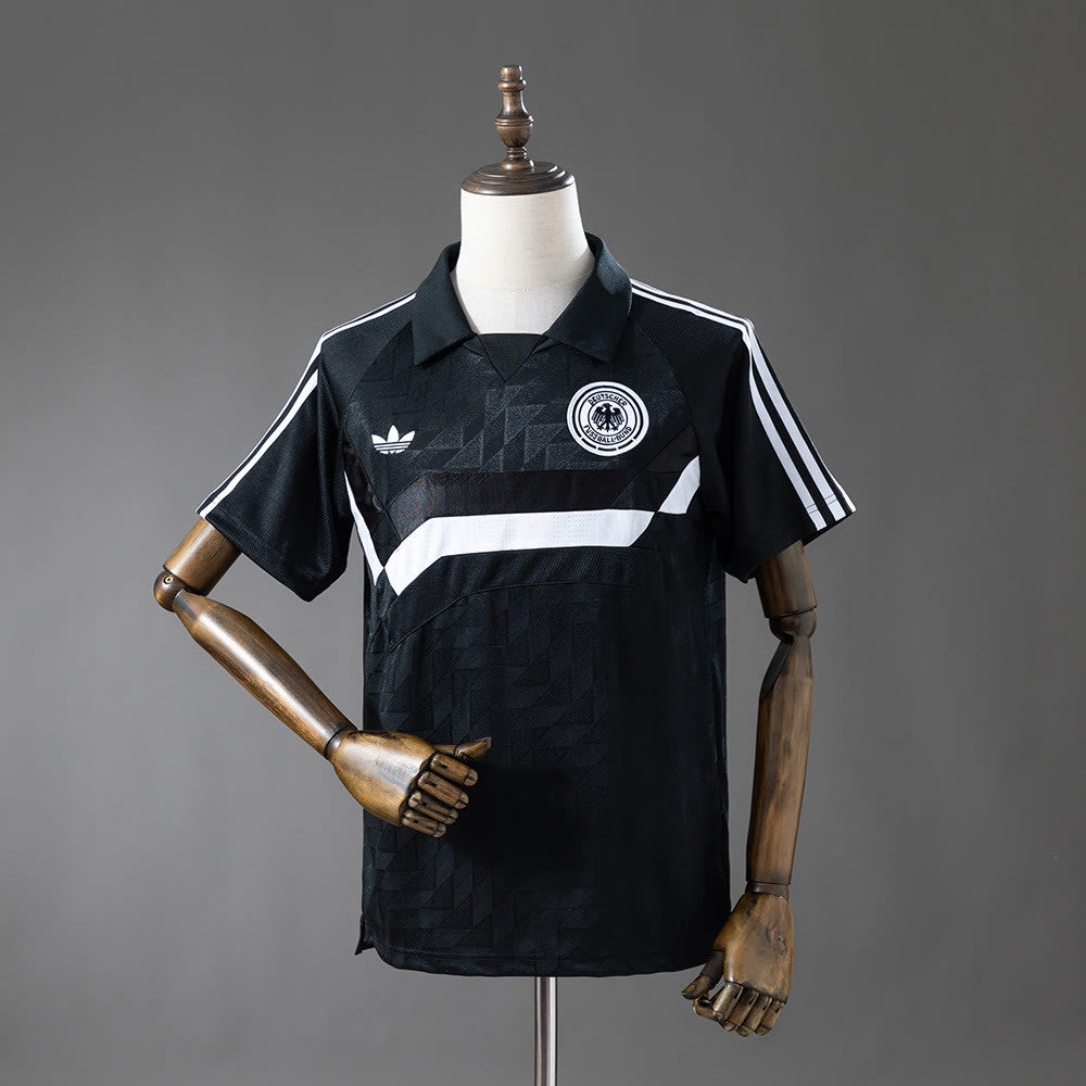 Camisola retrô alemã 88/90 Alternativo