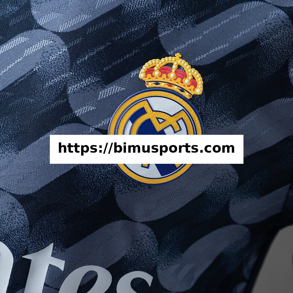 Camisola Real Madrid 23/24 Alternativa Retro Versão de Jogador