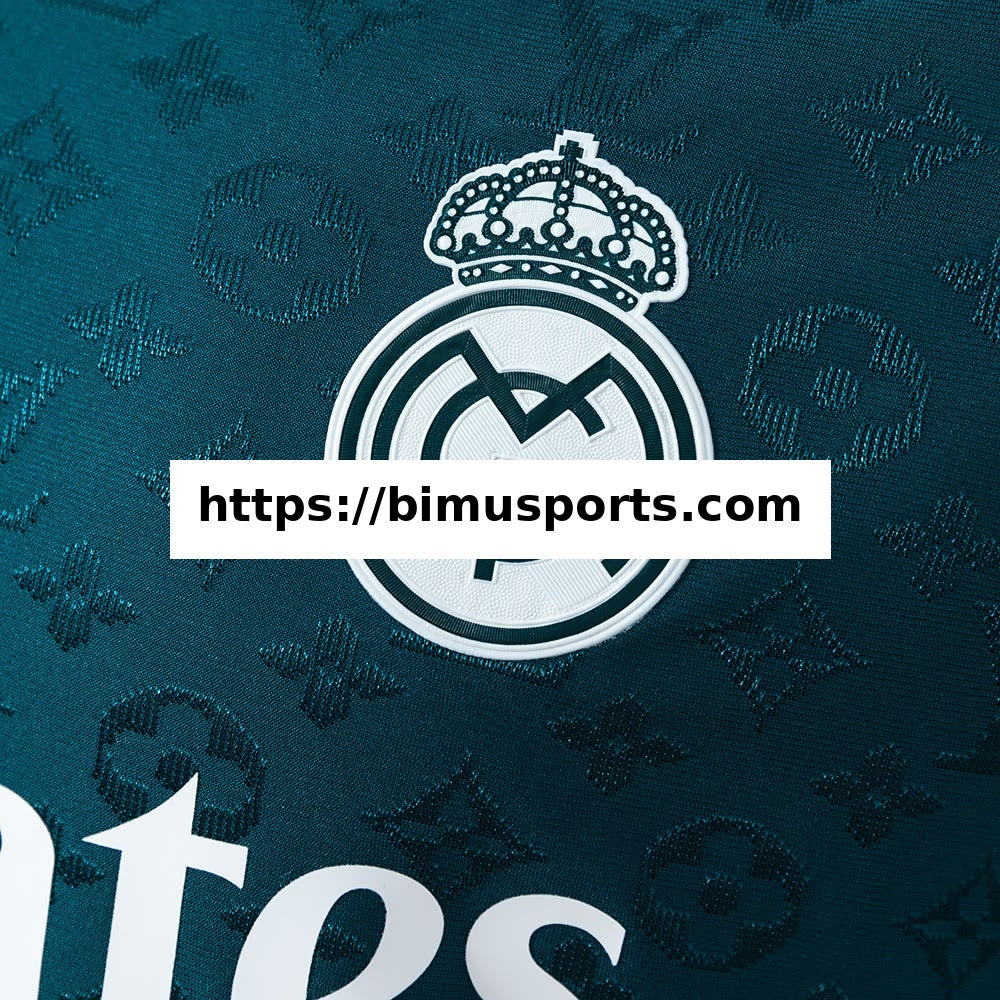Camisola Real Madrid 26/27 Edição Especial - Escuro Verde Versão de Jogador