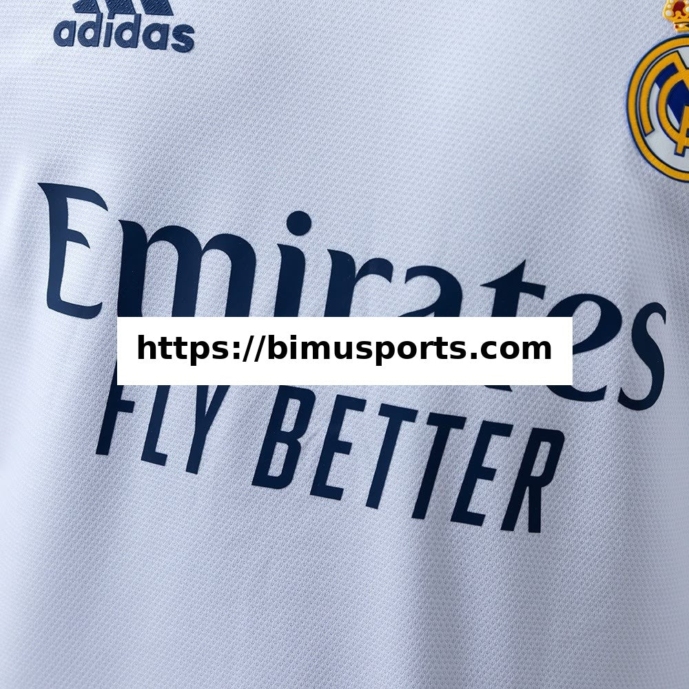 Camisola Real Madrid 2021 Principal Versão de Jogador Retro