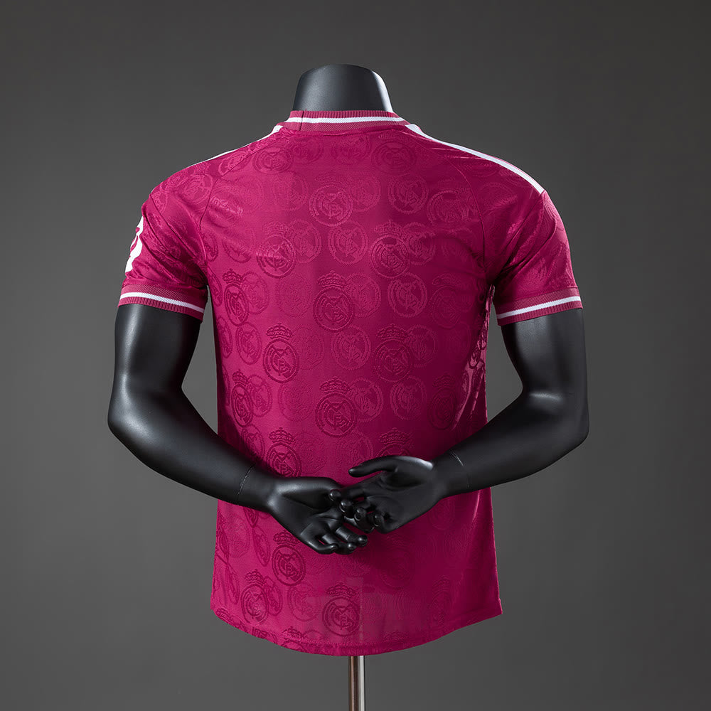 Camisola Real Madrid 26/27 Edição Especial Versão de Jogador - Vermelho Rosa