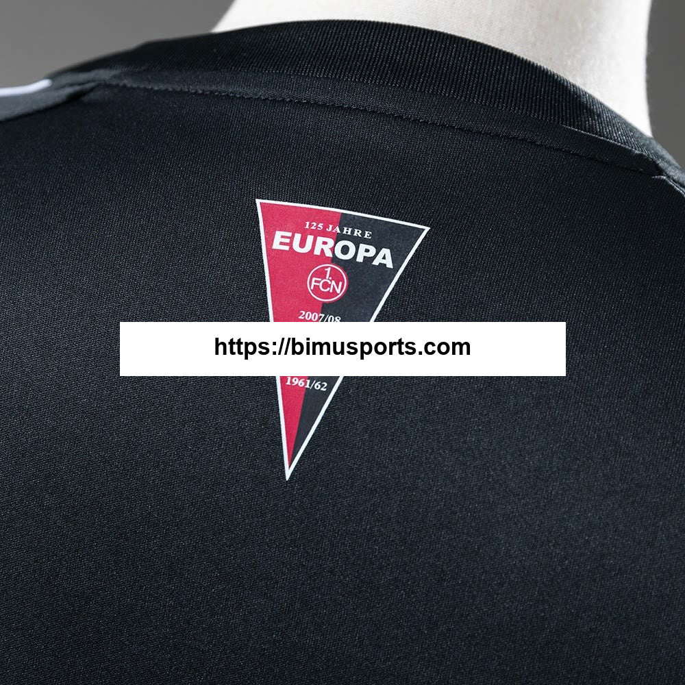 Camisola Nurnberg FC 25/26 da Liga Europa da UEFA