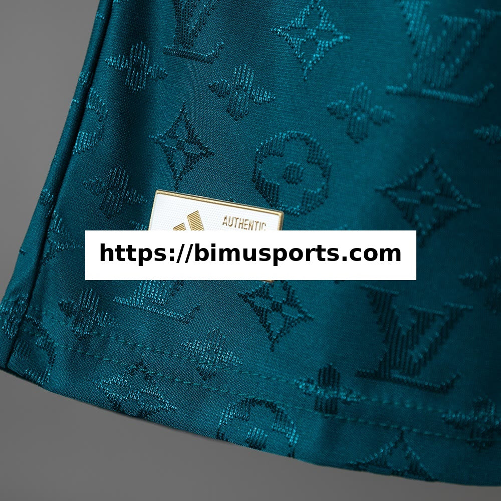 Camisola Real Madrid 26/27 Edição Especial - Escuro Verde Versão de Jogador
