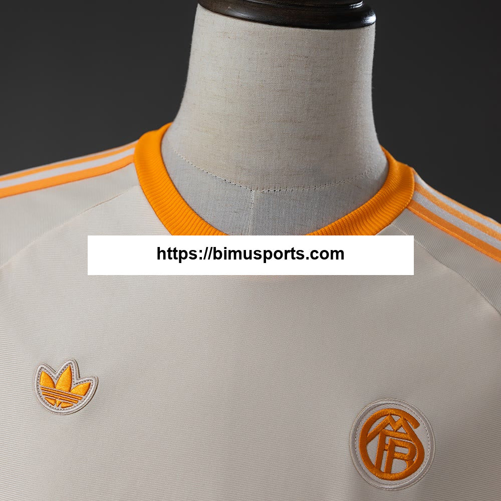 Camiseta Bayern Munich Terrace Icons bege