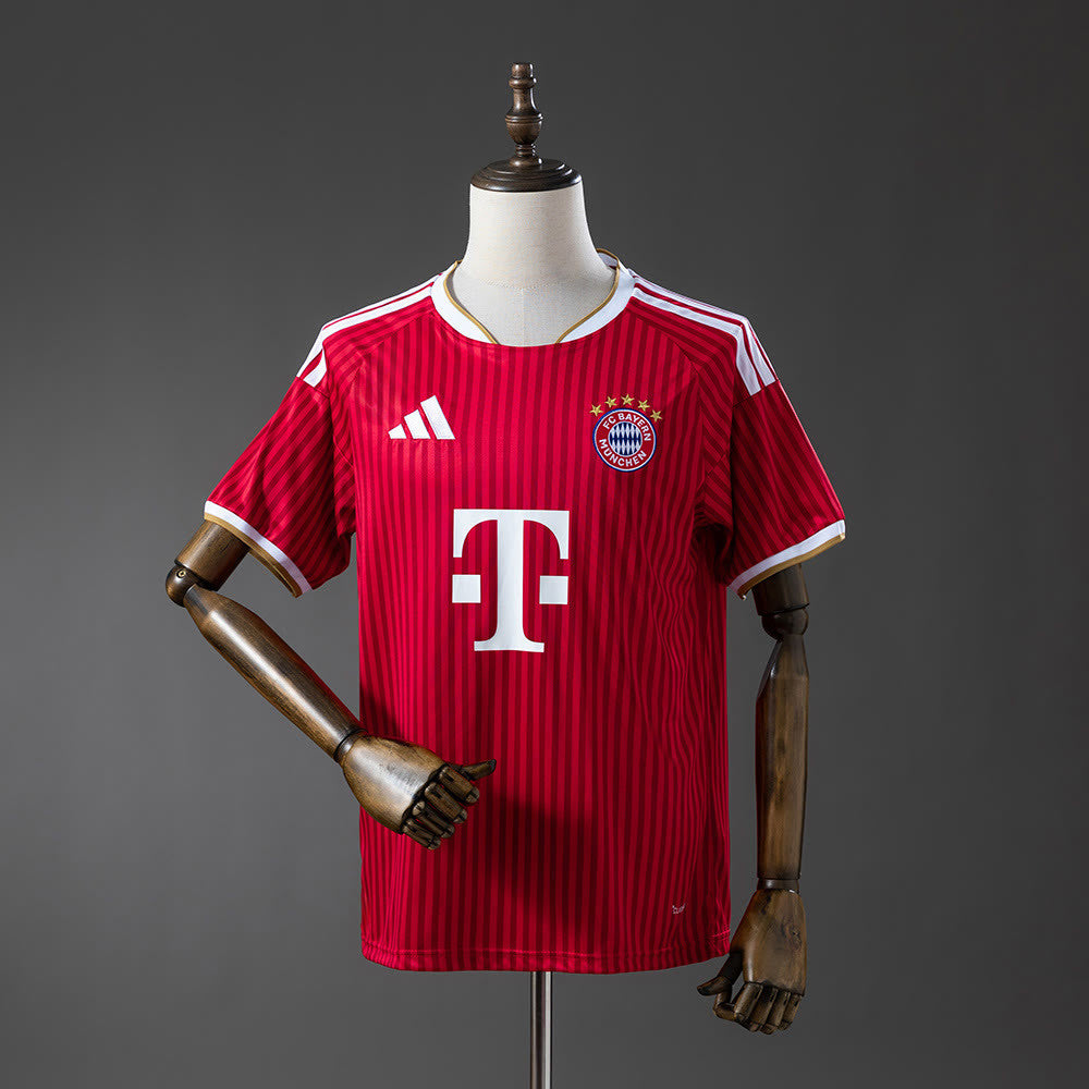 Camisola Bayern de Munique 26/27