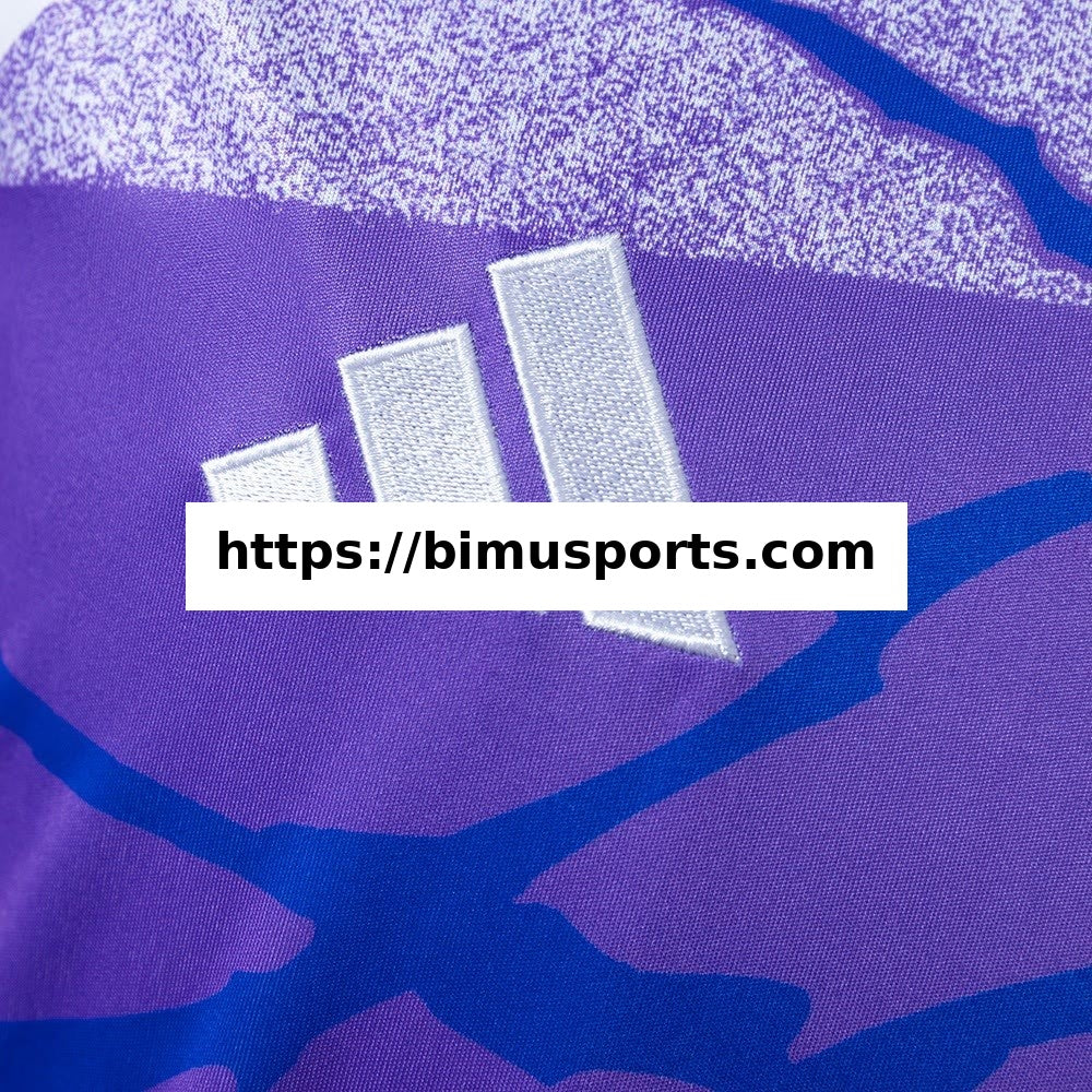 Camisola Real Madrid 25/26 Avengers - Pré-Jogo (Roxo)