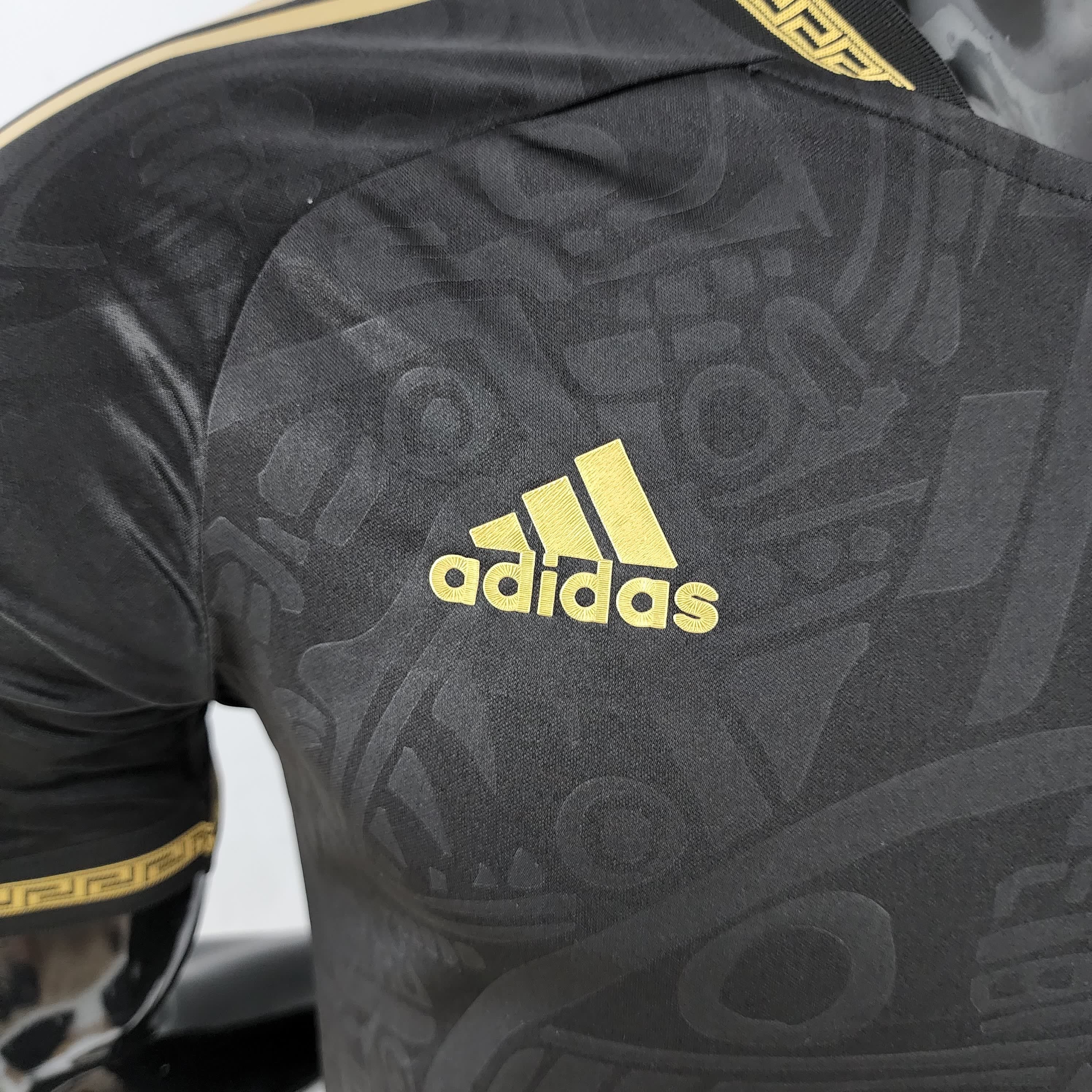 Versão do jogador 2022 México Edição Especial Preto