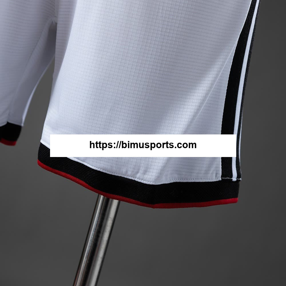 Shorts da versão do jogador branco da Alemanha 20/26