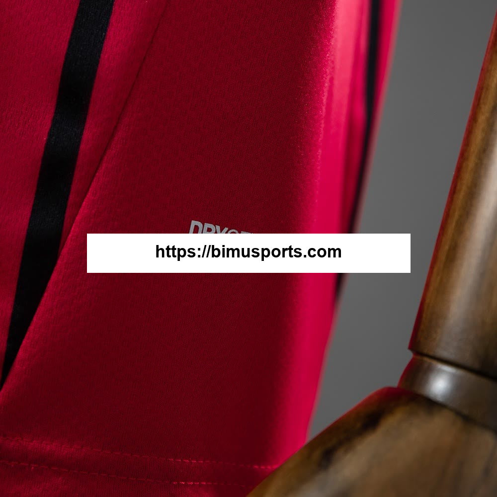 Camisola retrô AC Milan 21/22 Principal
