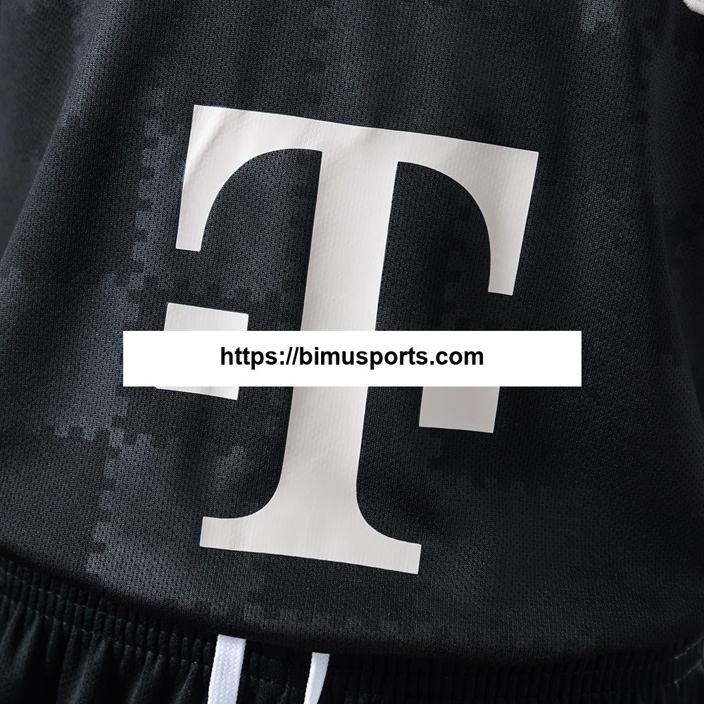 Camisola infantil do Bayern de Munique 25/26 Thids Alternativo