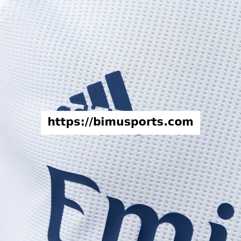 Camisola Real Madrid 2021 Versão de Jogador Retro Principal