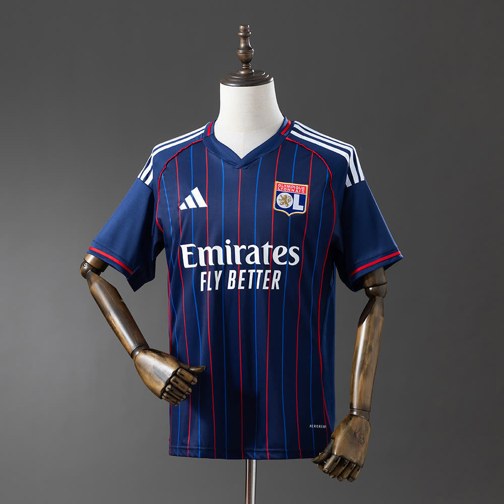 Camisola alternativa do Olympique Lyonnais 25/26