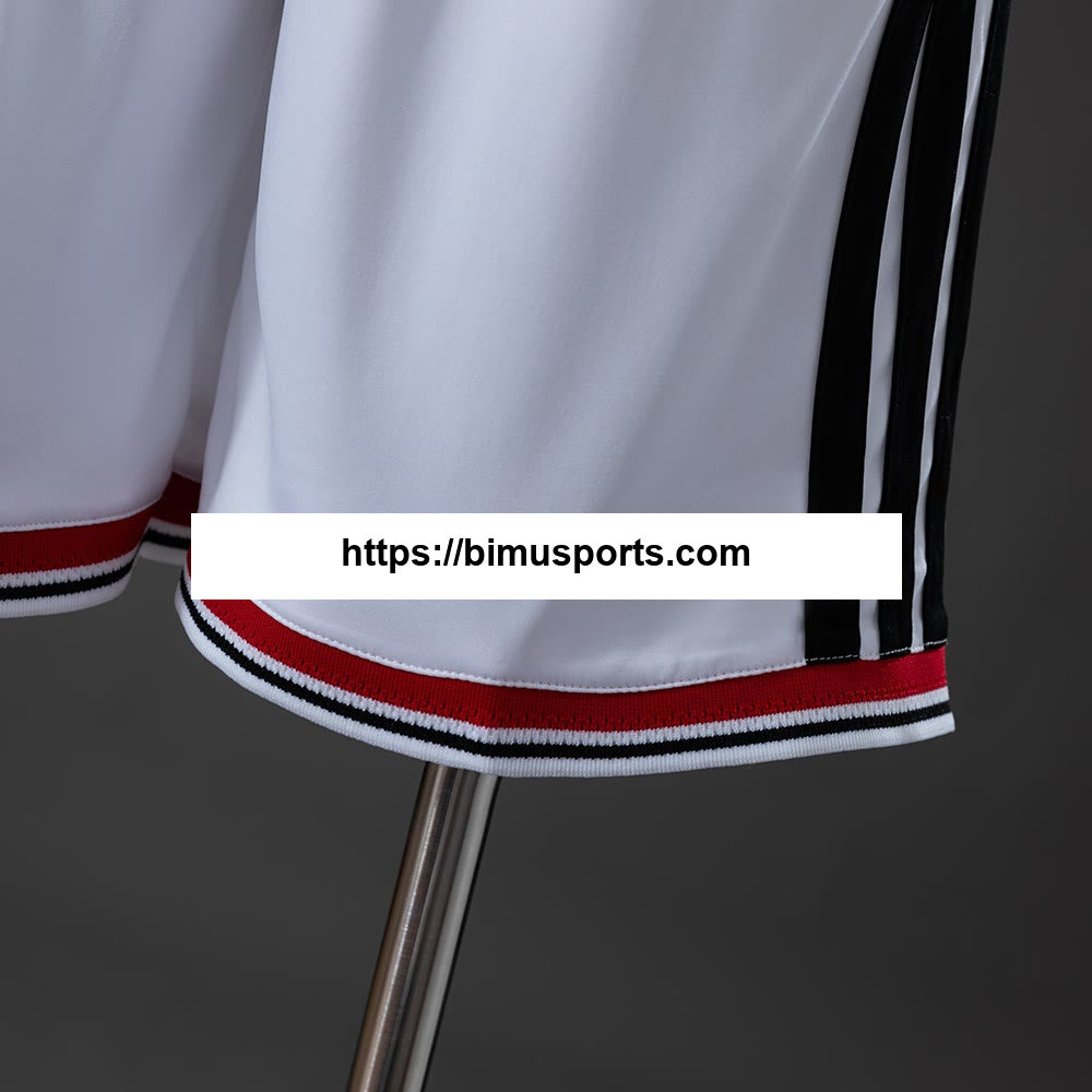 Shorts Principal MU 26/27 - Branco