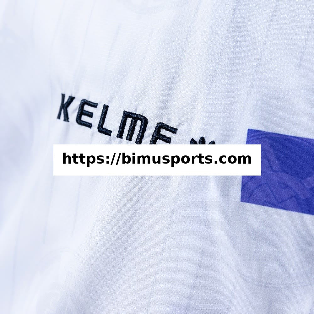 Camisola 25/26 Real Madrid Corta-Vento