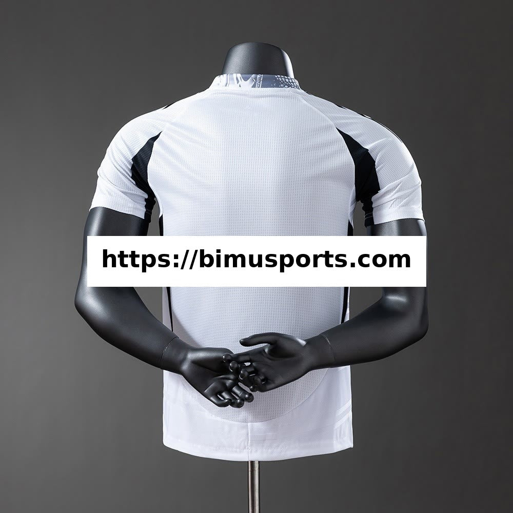 Camisola Real Madrid 25/26 Versão de Jogador