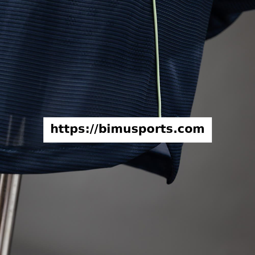 Camisola Real Madrid 25/26 Alternativa Manga Comprida Versão de Jogador