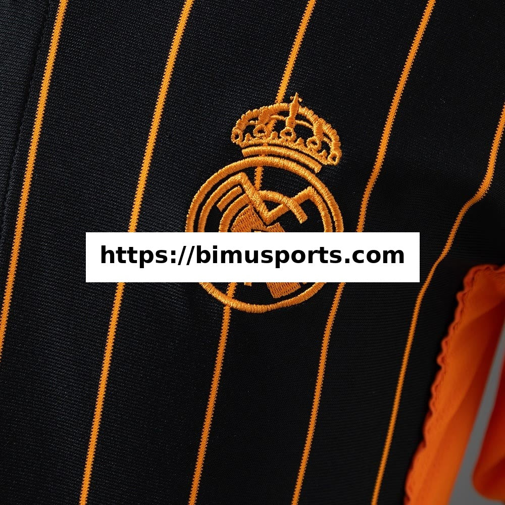 Camisola Real Madrid 25/26 Baseball - Preto e Laranja Às Riscas