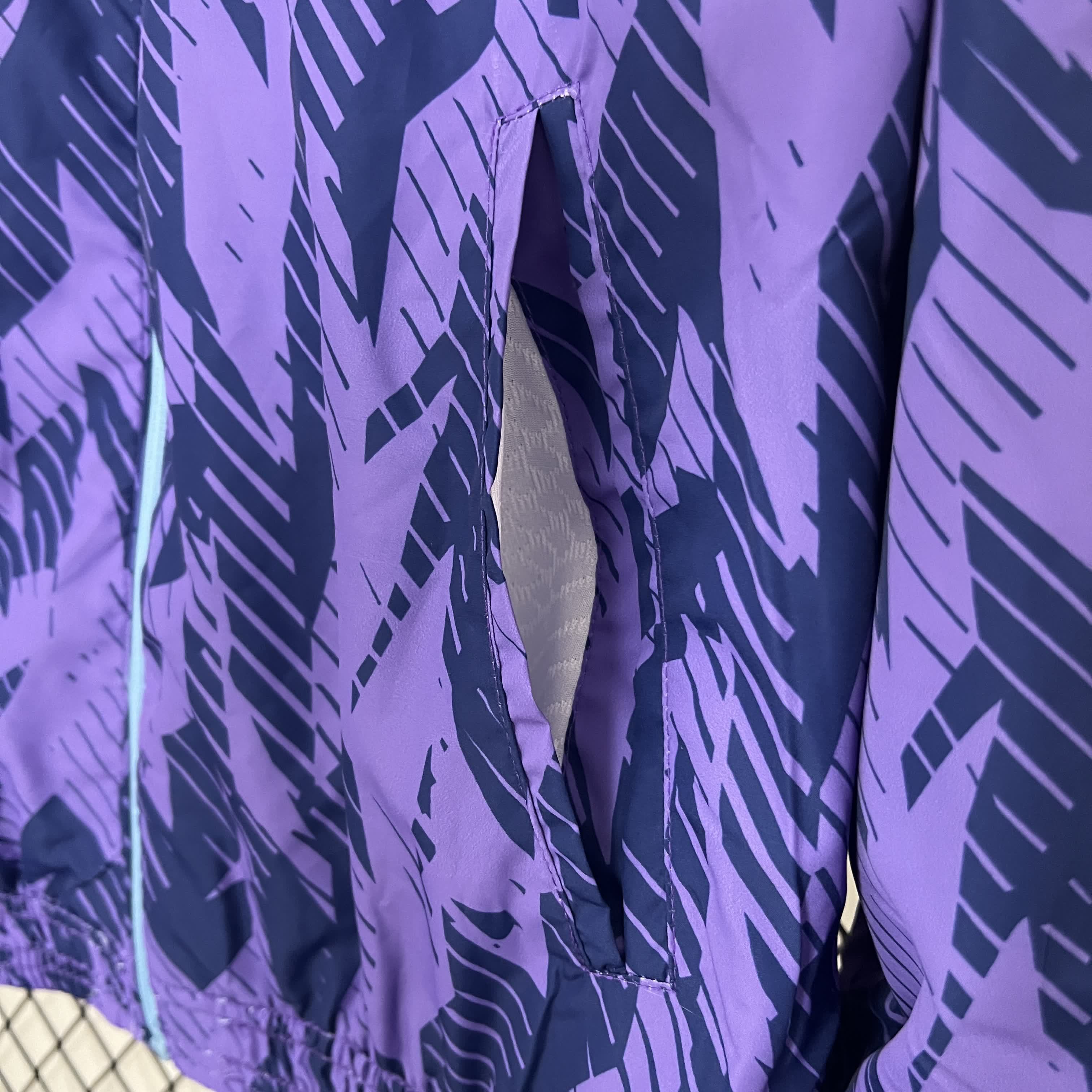 20/24 Argentina Trench Coat Reversível