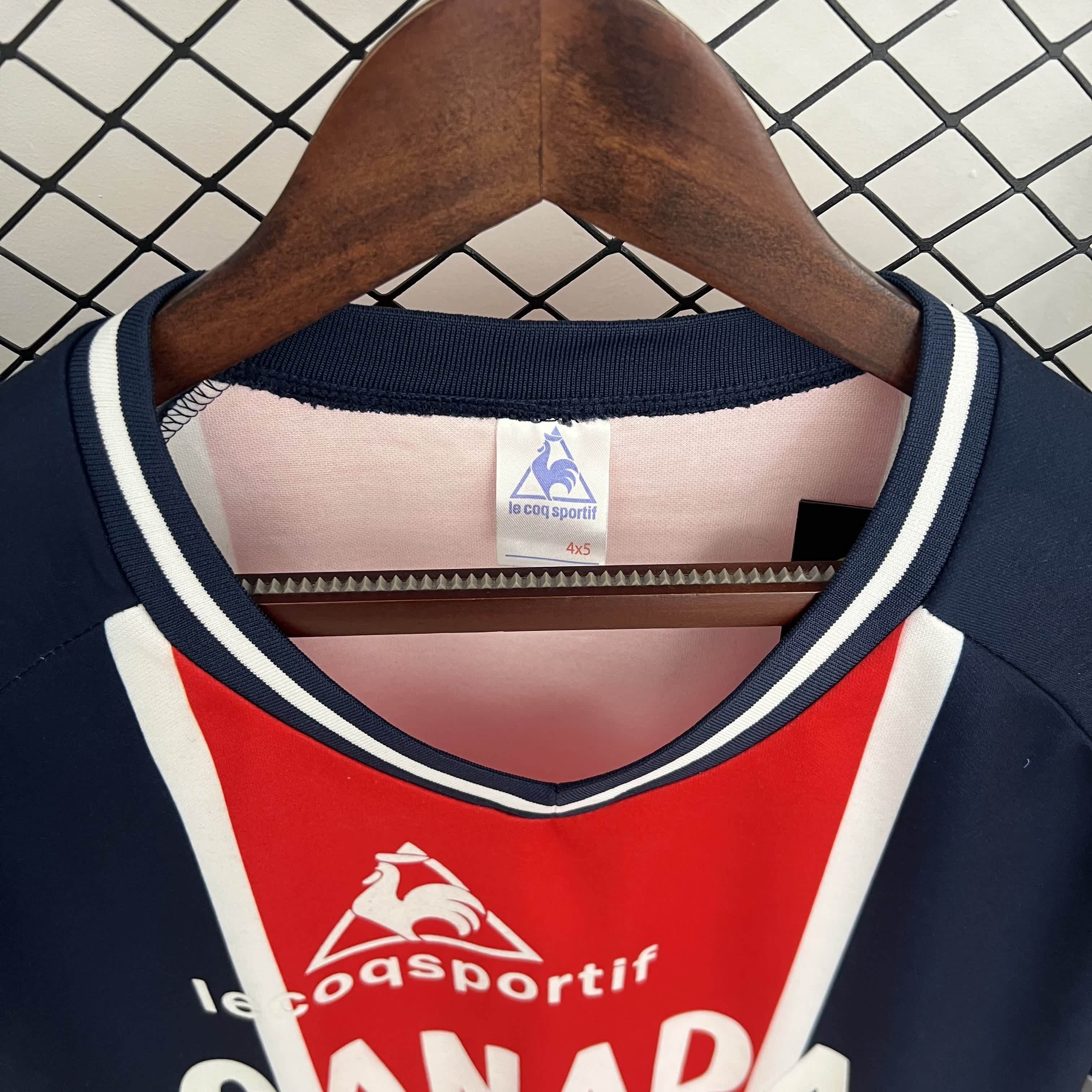 Retro PSG 1974 Principal