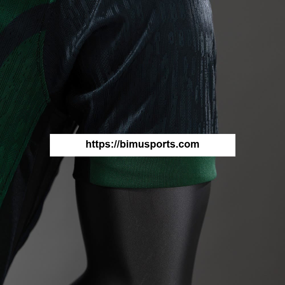 Camisola Sporting Lisbon 25/26 versão de jogador alternativa preta