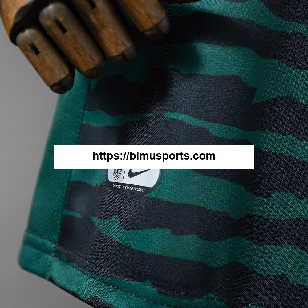 Camisola Sporting CP 25/26 Christmas Special Edition criança Kit