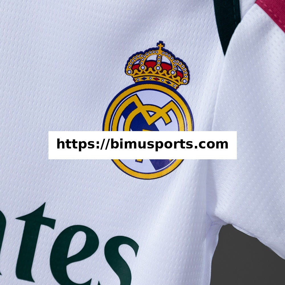 Camisola Real Madrid 26/27 Principal Bebé TAMANHO 912