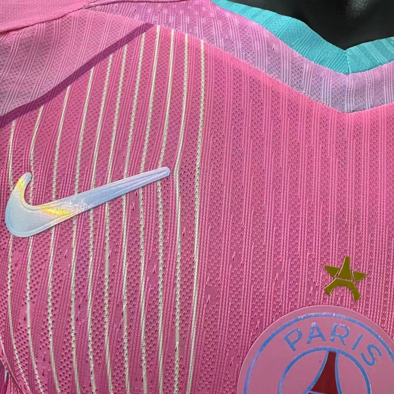 25/26 Jogador PSG Rosa