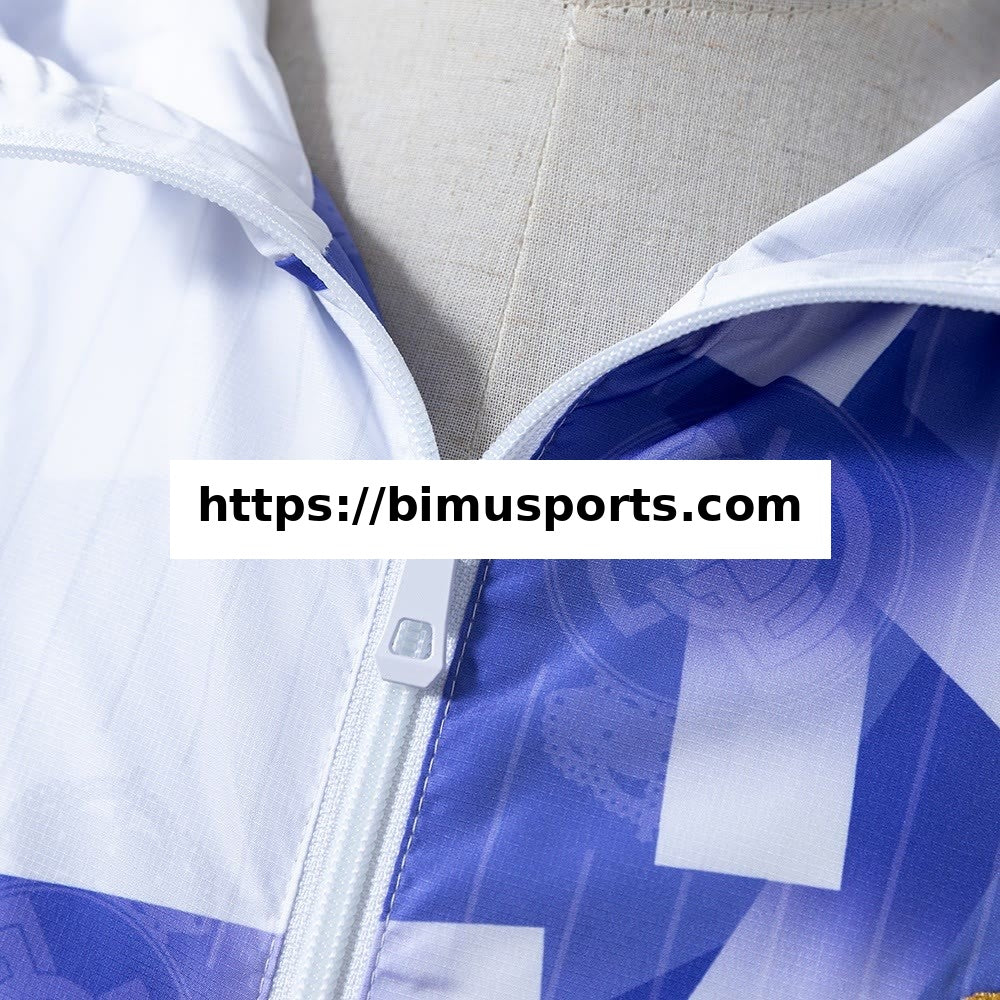 Camisola 25/26 Real Madrid Corta-Vento