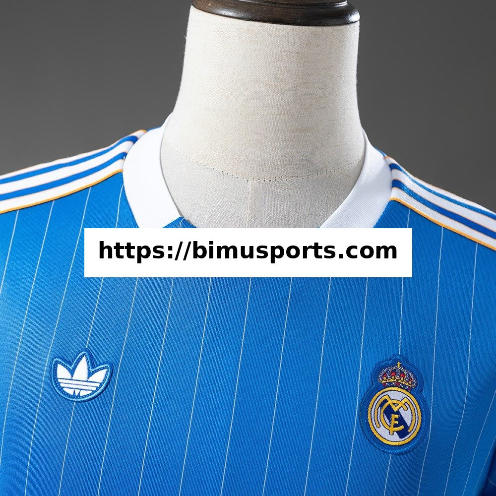 Camisola Real Madrid Terrace Icons T-shirt Azul