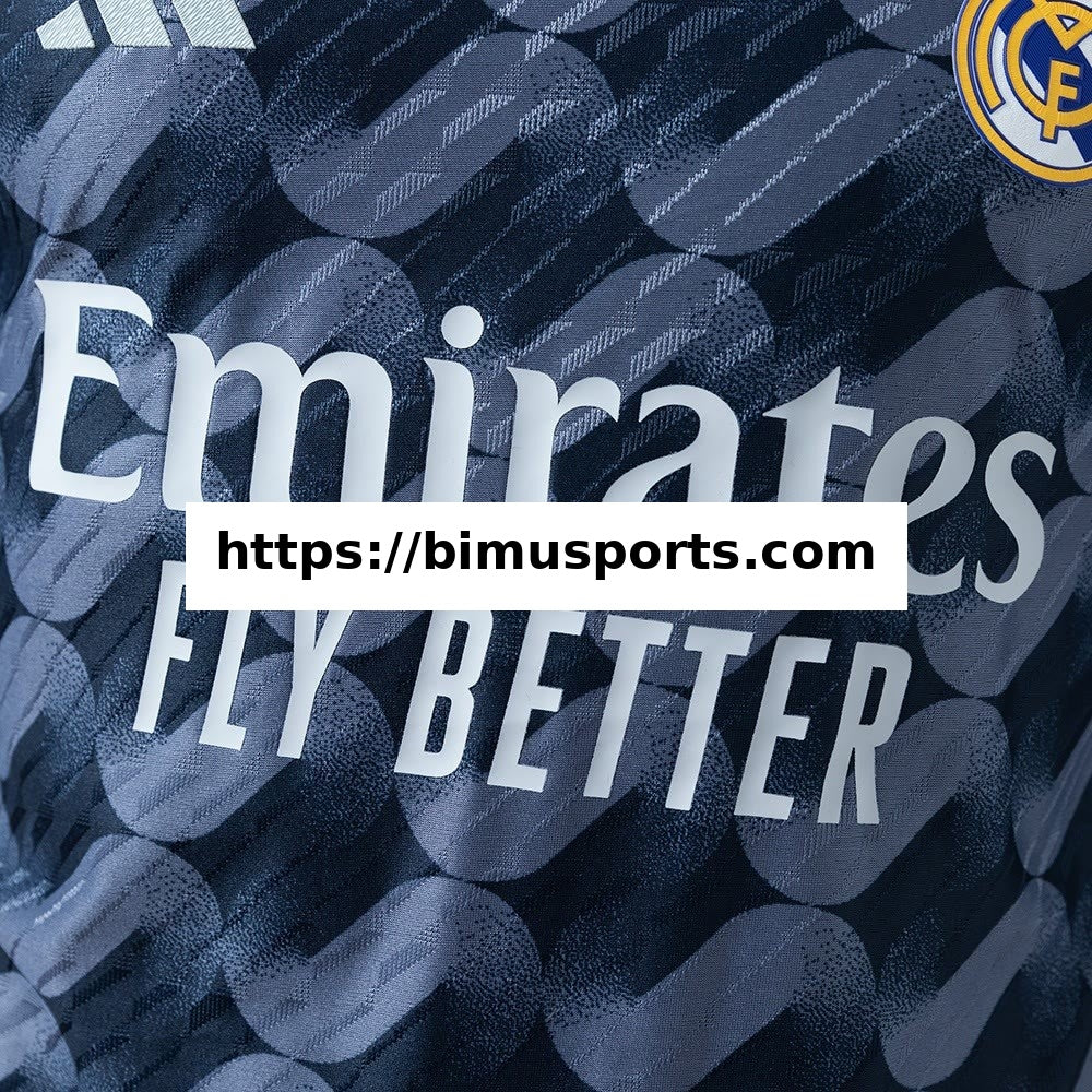 Camisola Real Madrid 23/24 Alternativa Retro Versão de Jogador