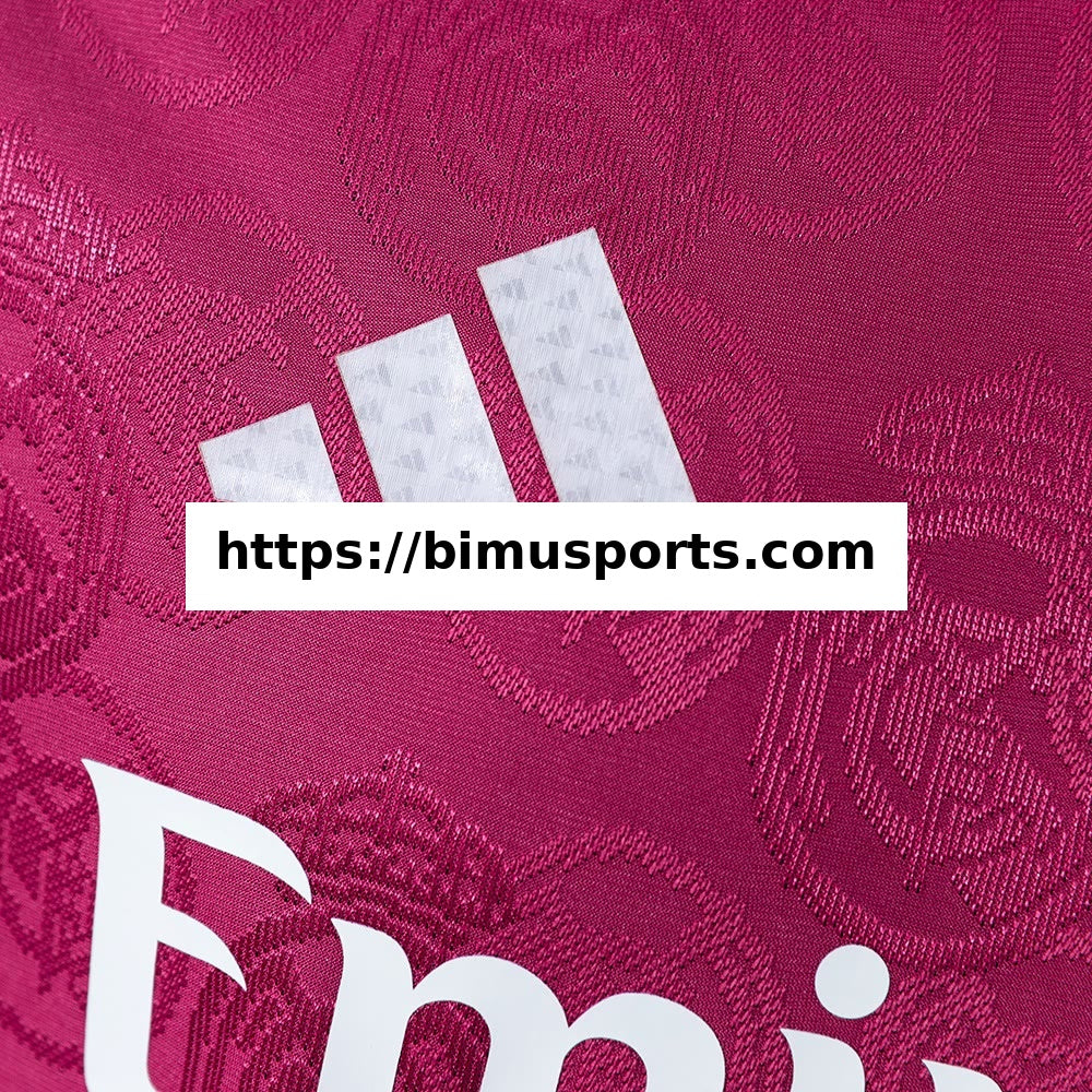Camisola Real Madrid 26/27 Edição Especial Versão de Jogador - Vermelho Rosa