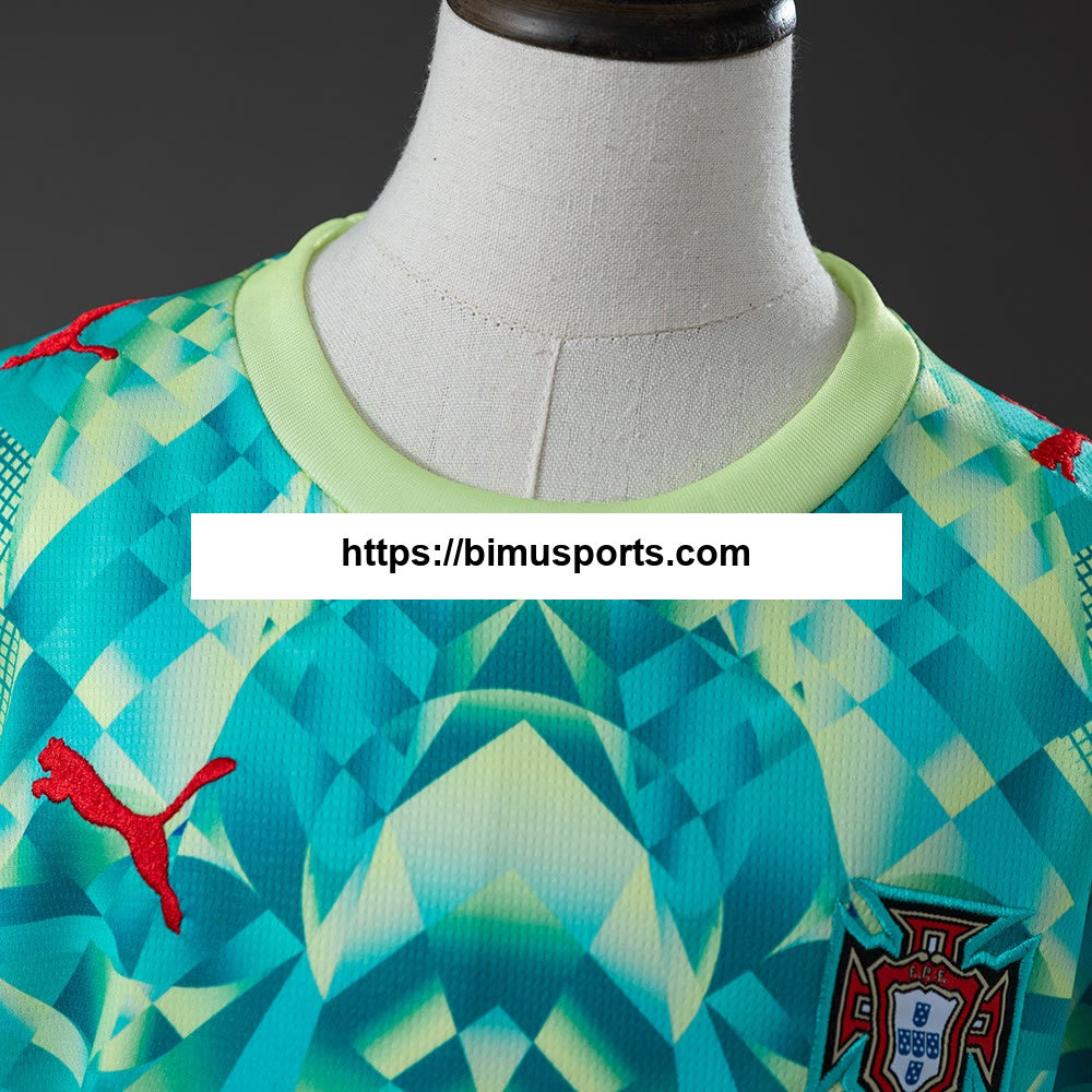 Mini-equipamento Portugal 2026 GK-Verde Infantil
