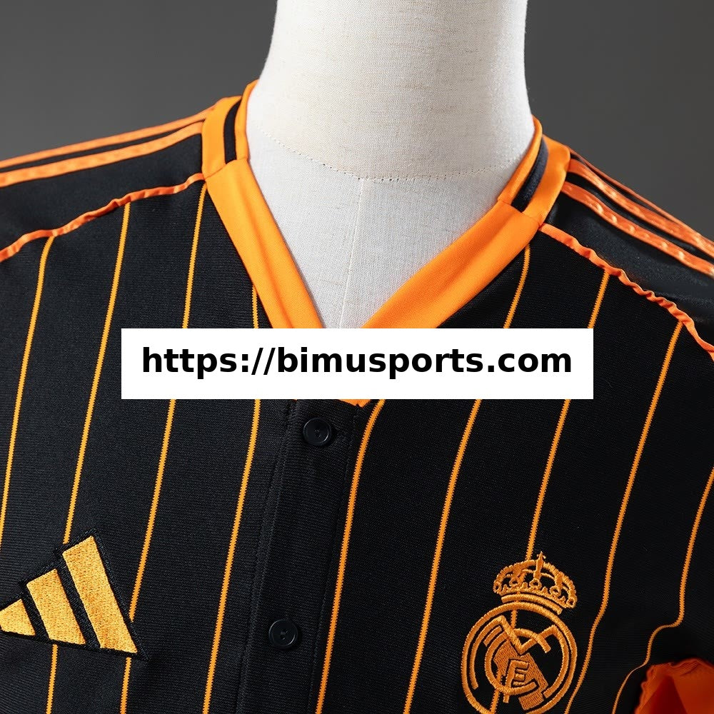 Camisola Real Madrid 25/26 Baseball - Preto e Laranja Às Riscas