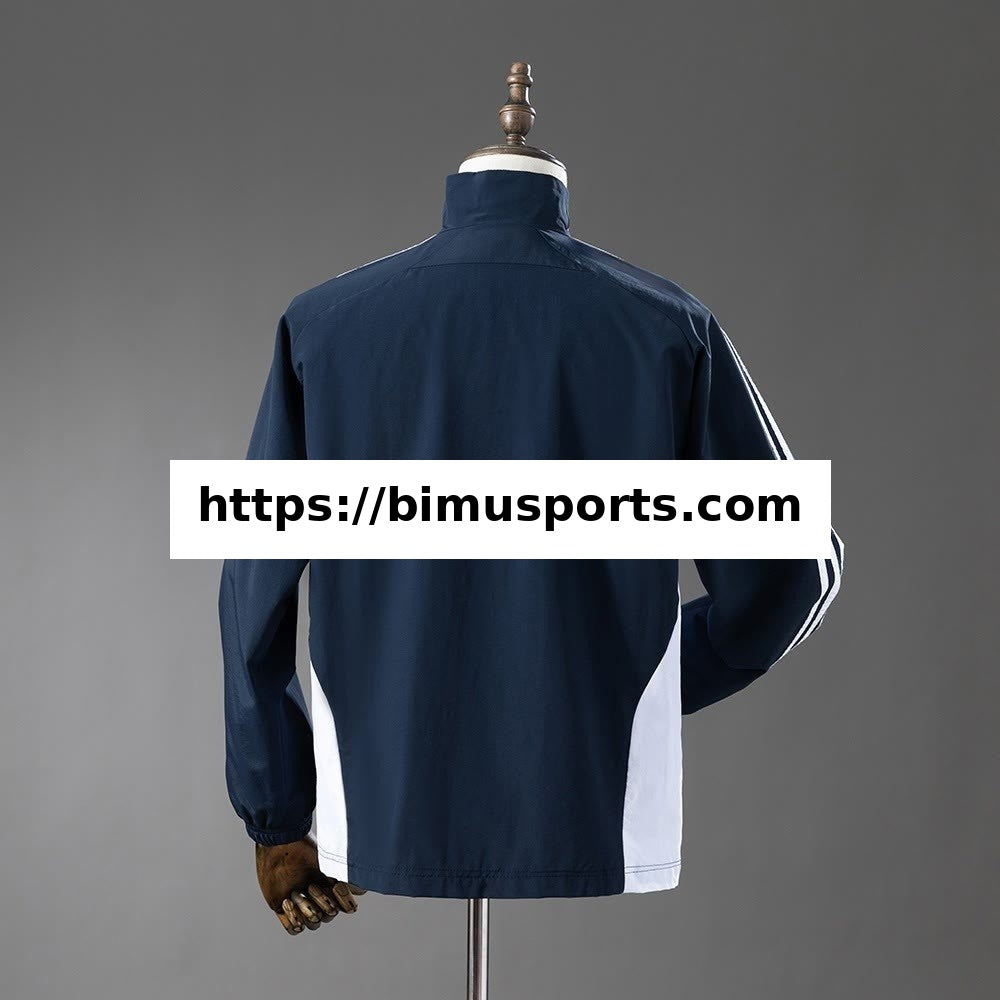 Camisola Real Madrid Corta-Vento - Azul-Marinho & Branco