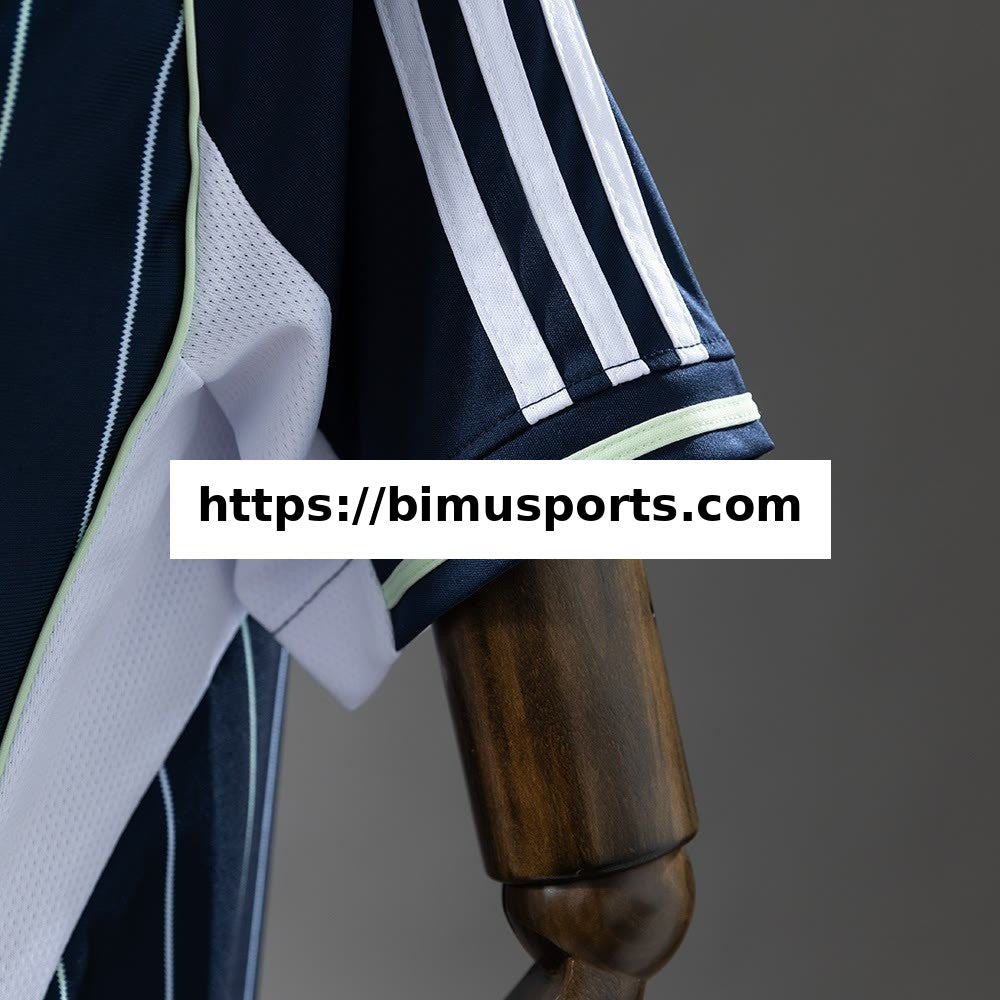 Camisola Real Madrid 25/26 Baseball - Azul-Marinho