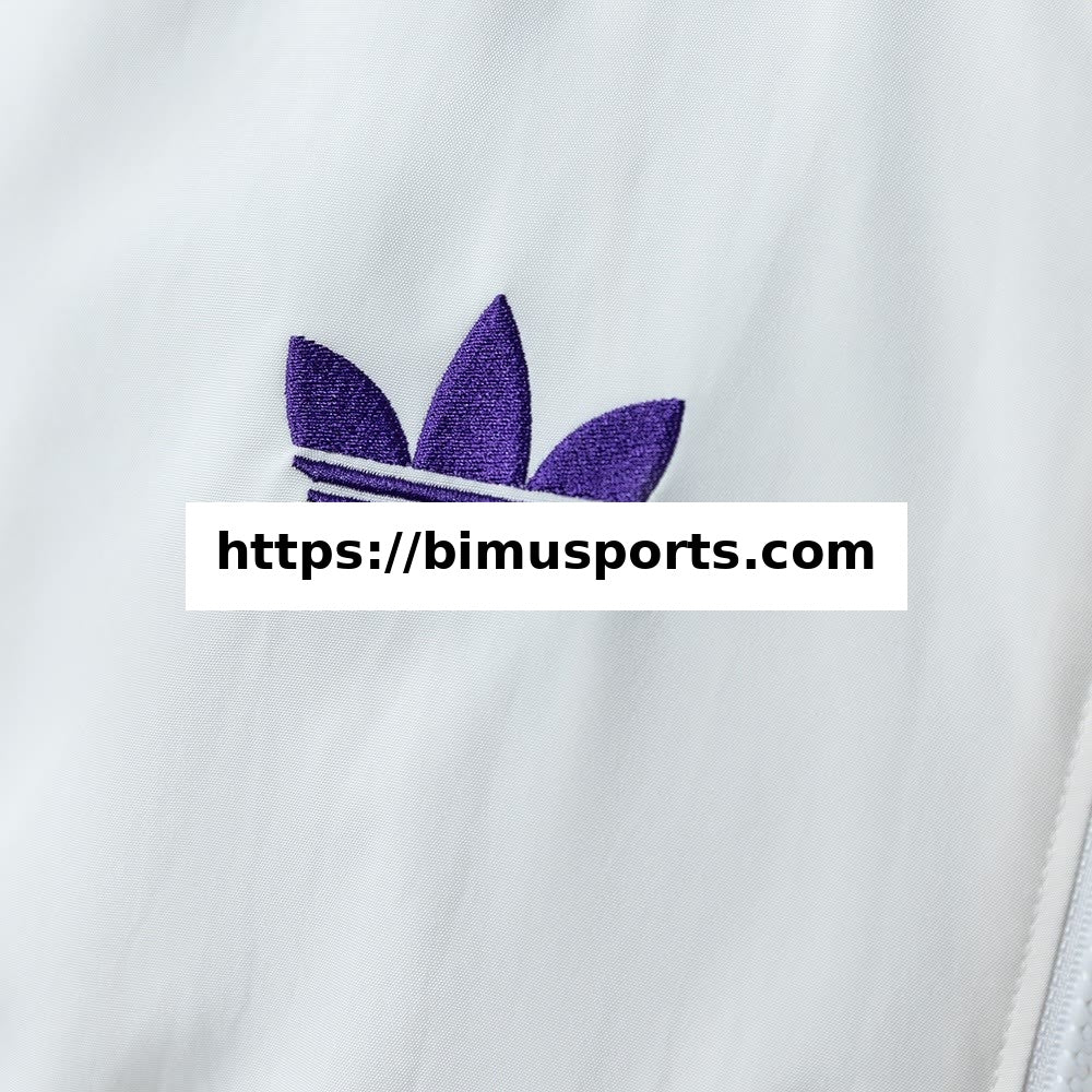 Camisola Real Madrid X Beckenbauer Corta-Vento - Miracle WhiteMagic Purple