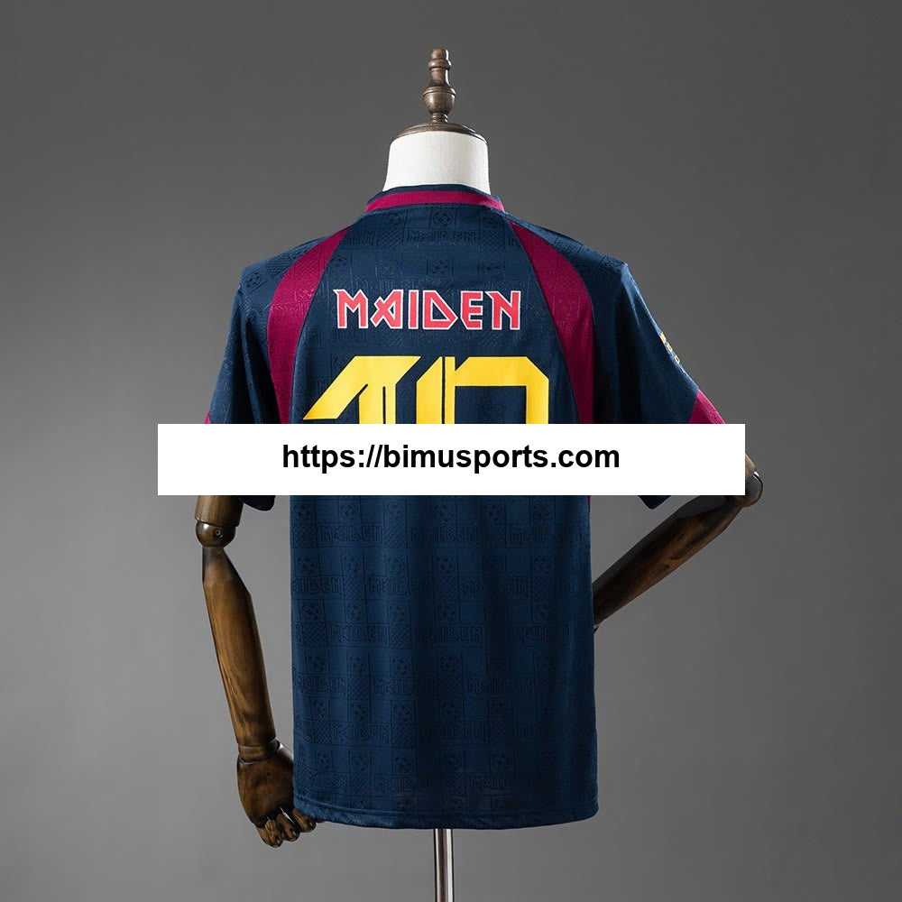 Camisola Iron Maiden x West Ham United 2010 Principal Retro