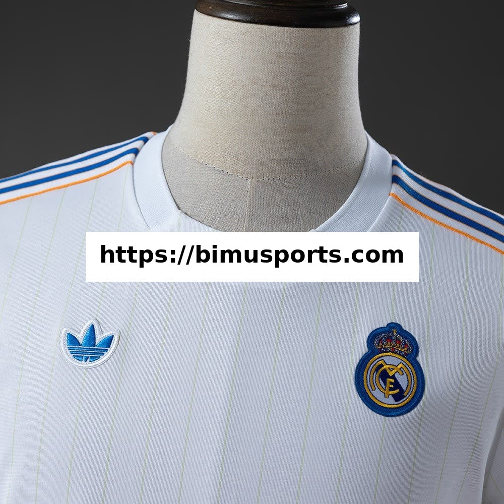 Camisola Real Madrid Terrace Icons T-shirt Branco Azul