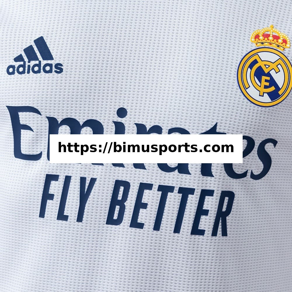 Camisola Real Madrid 2021 Versão de Jogador Retro Principal