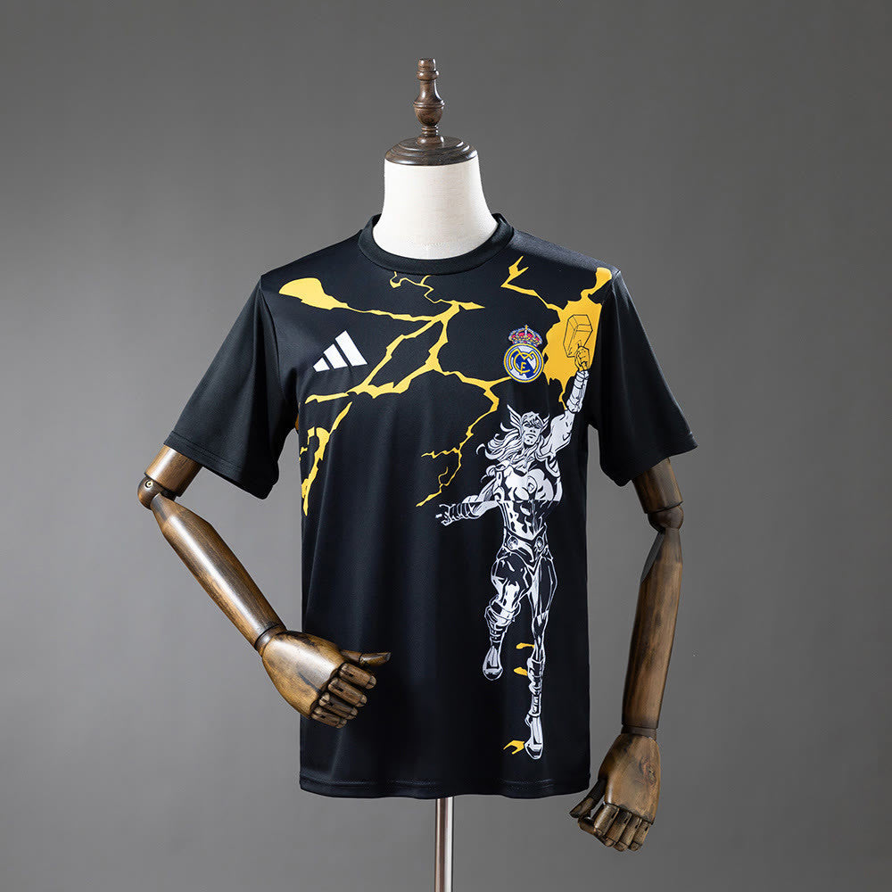 Camisola Real Madrid 25/26 Avengers - Pré-Jogo(Preto)