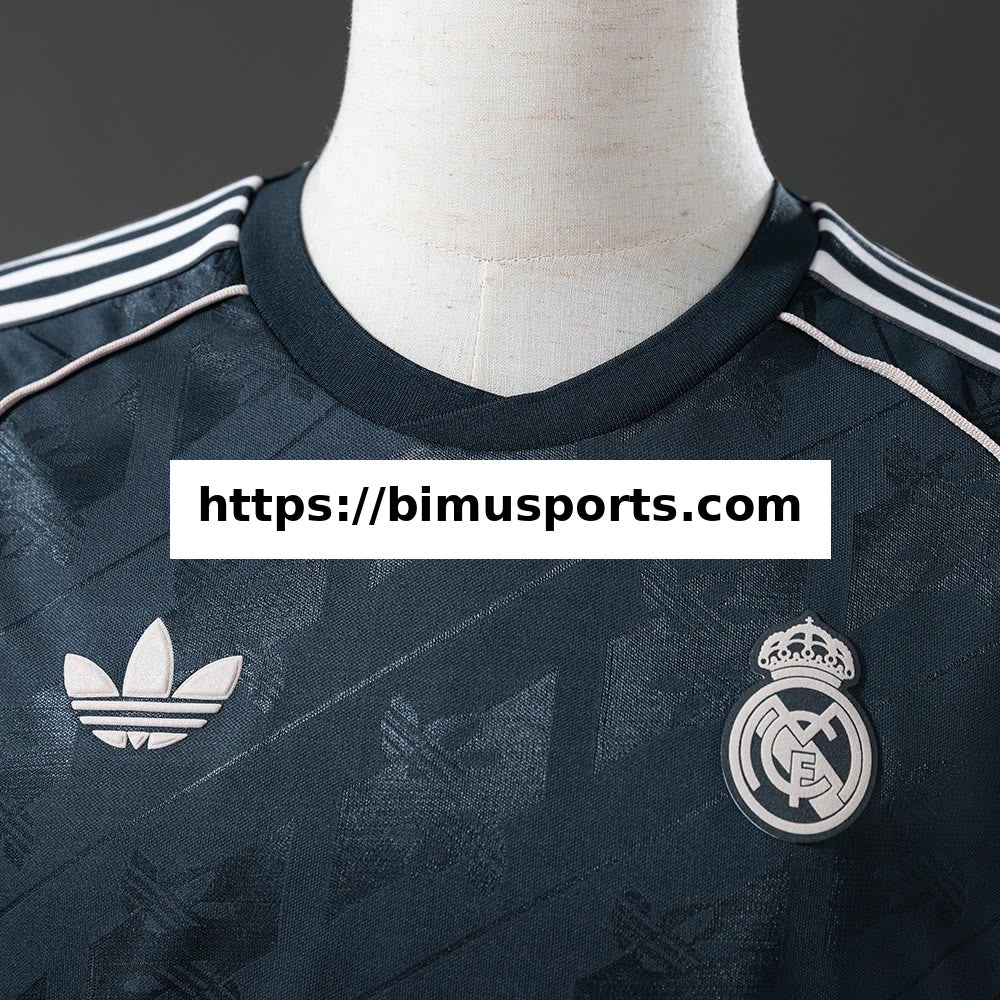 Camisola Real Madrid LFSTLR Cinzento Futebol