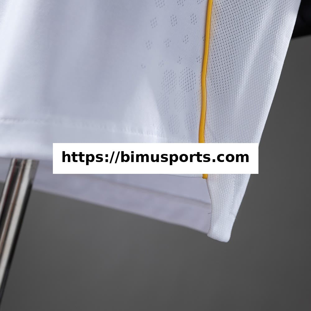 Camisola Real Madrid 25/26 Versão de Jogador Principal