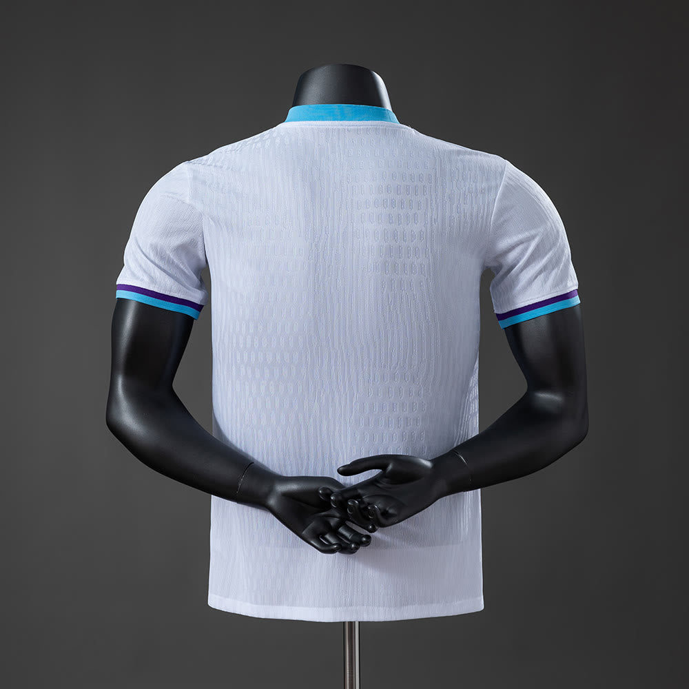 Camisola Barcelona 26/27 Edição Especial Versão de Jogador - Branco