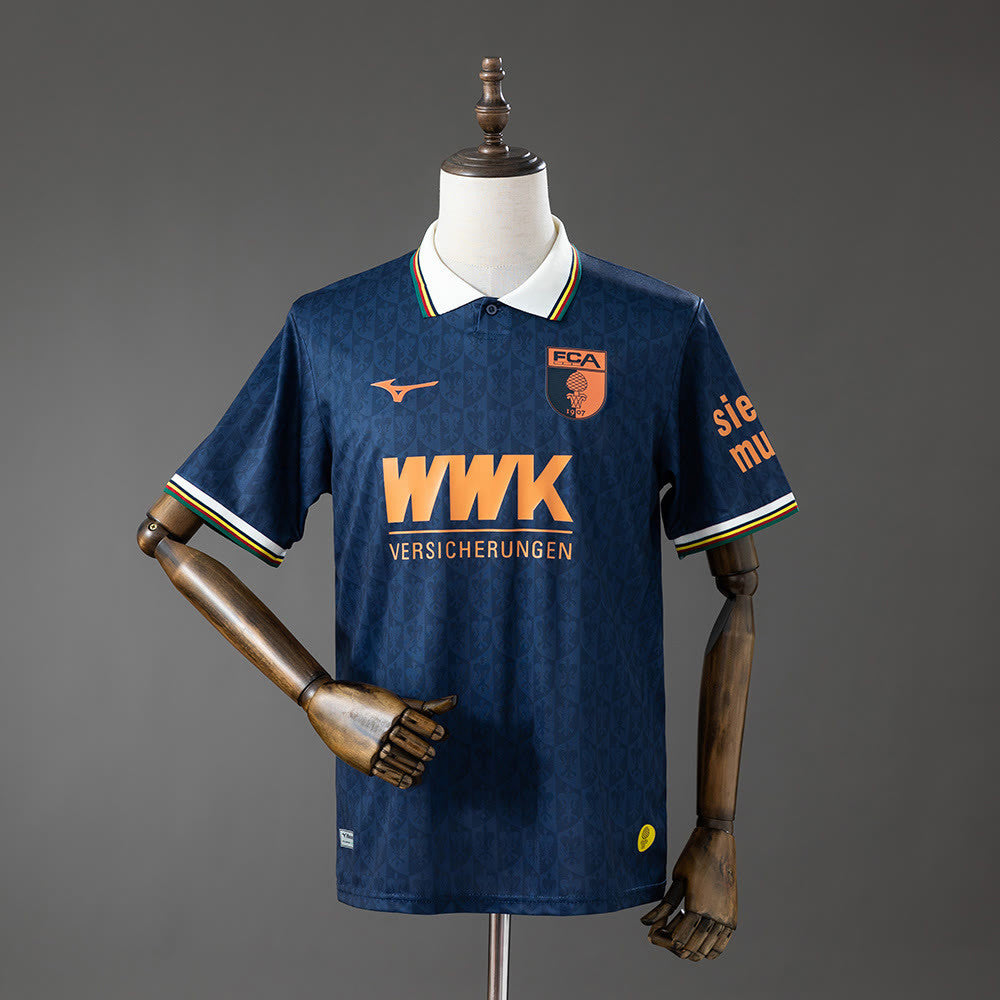 Camisola Augsburg 25/26 Edição Especial Azul Marinho